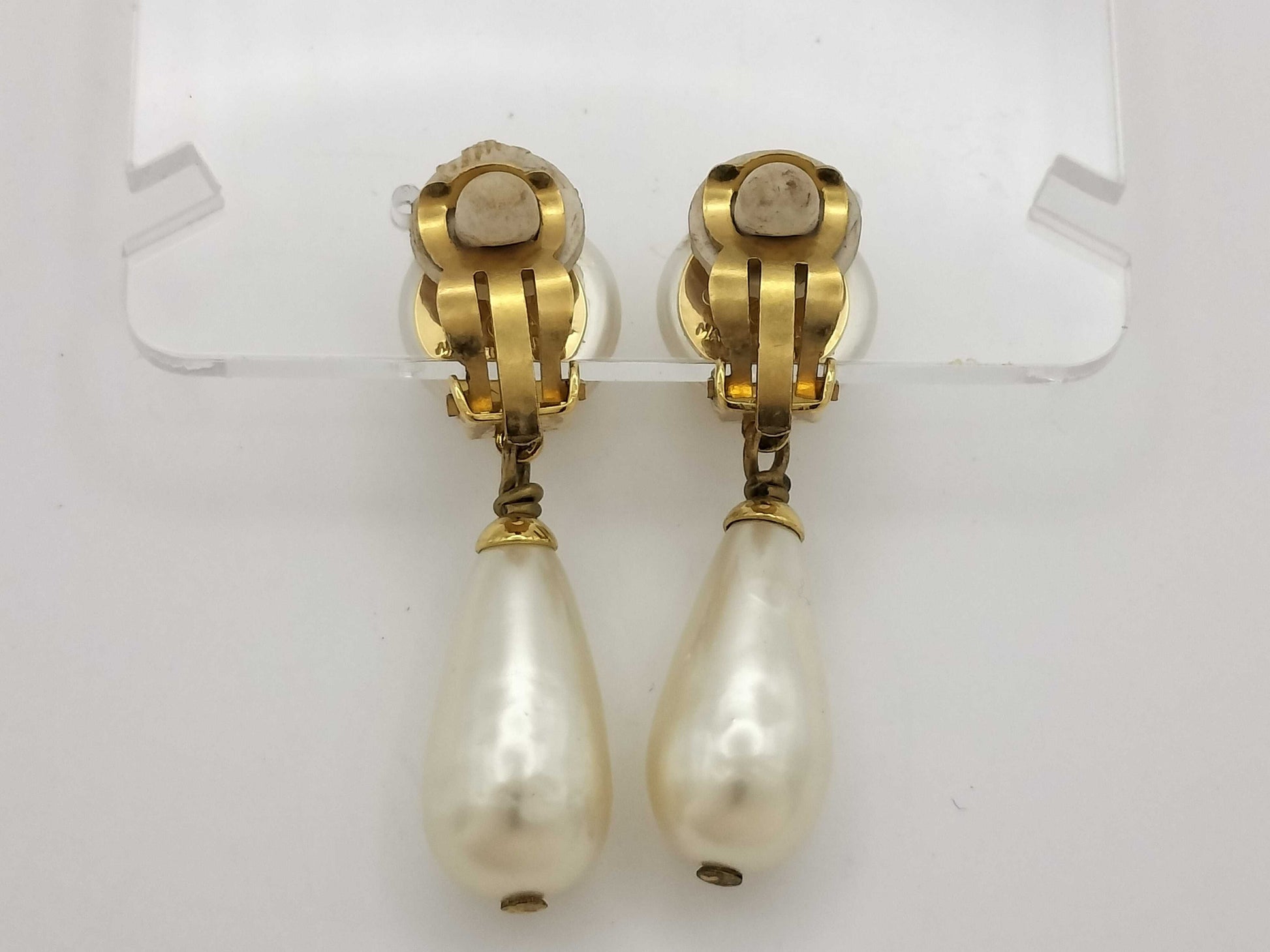 CHANEL Accessories Chanel 95A Earrings Coco Mark Pearl Vintage Gold Color Earrings