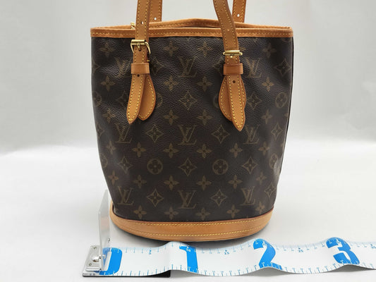 LOUIS VUITTON Monogram Bag Louis Vuitton Monogram Bucket PM Handbag Tote Bag with Pouch