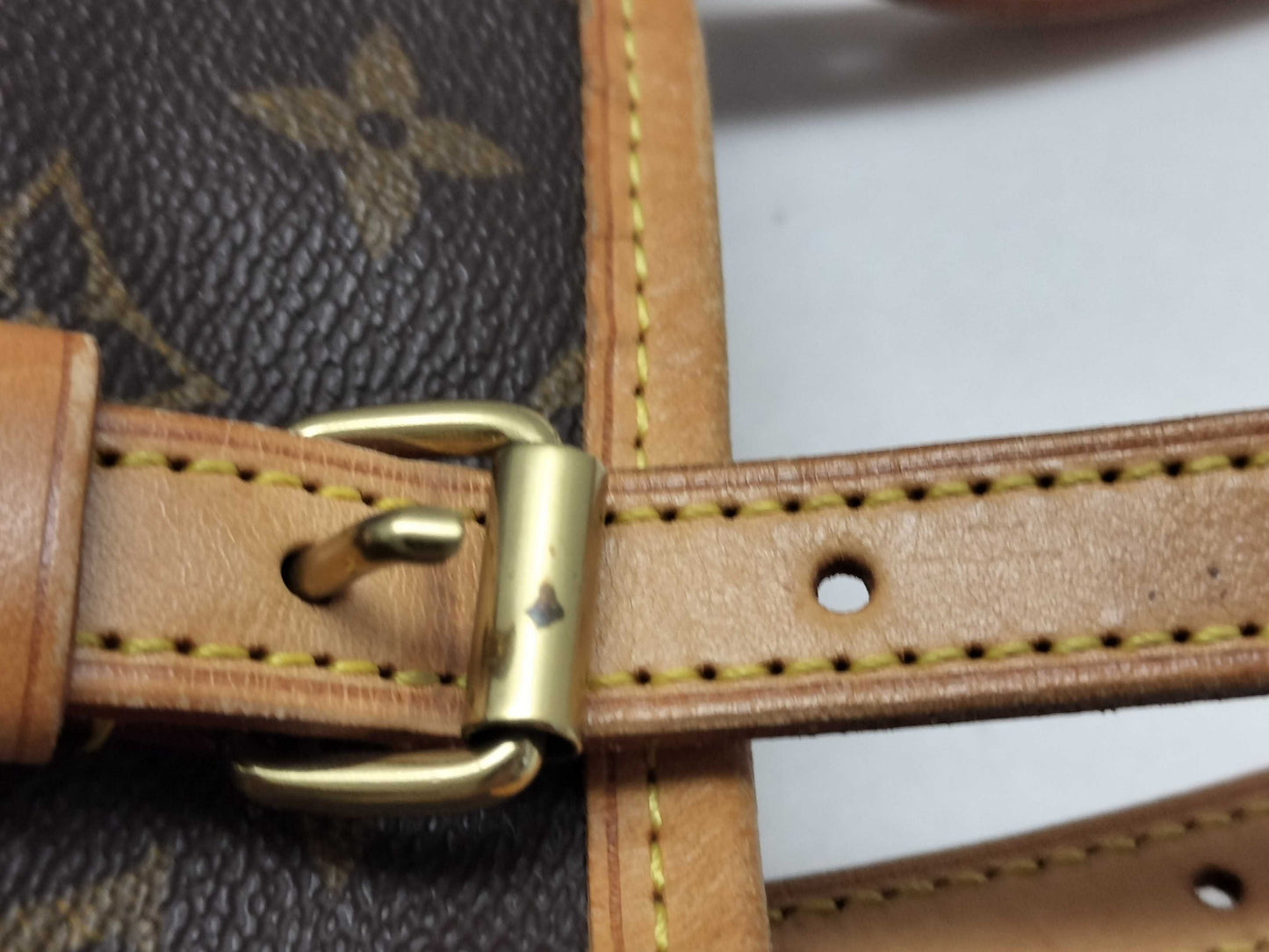 LOUIS VUITTON Monogram Bag Louis Vuitton Monogram Bucket PM Handbag Tote Bag with Pouch