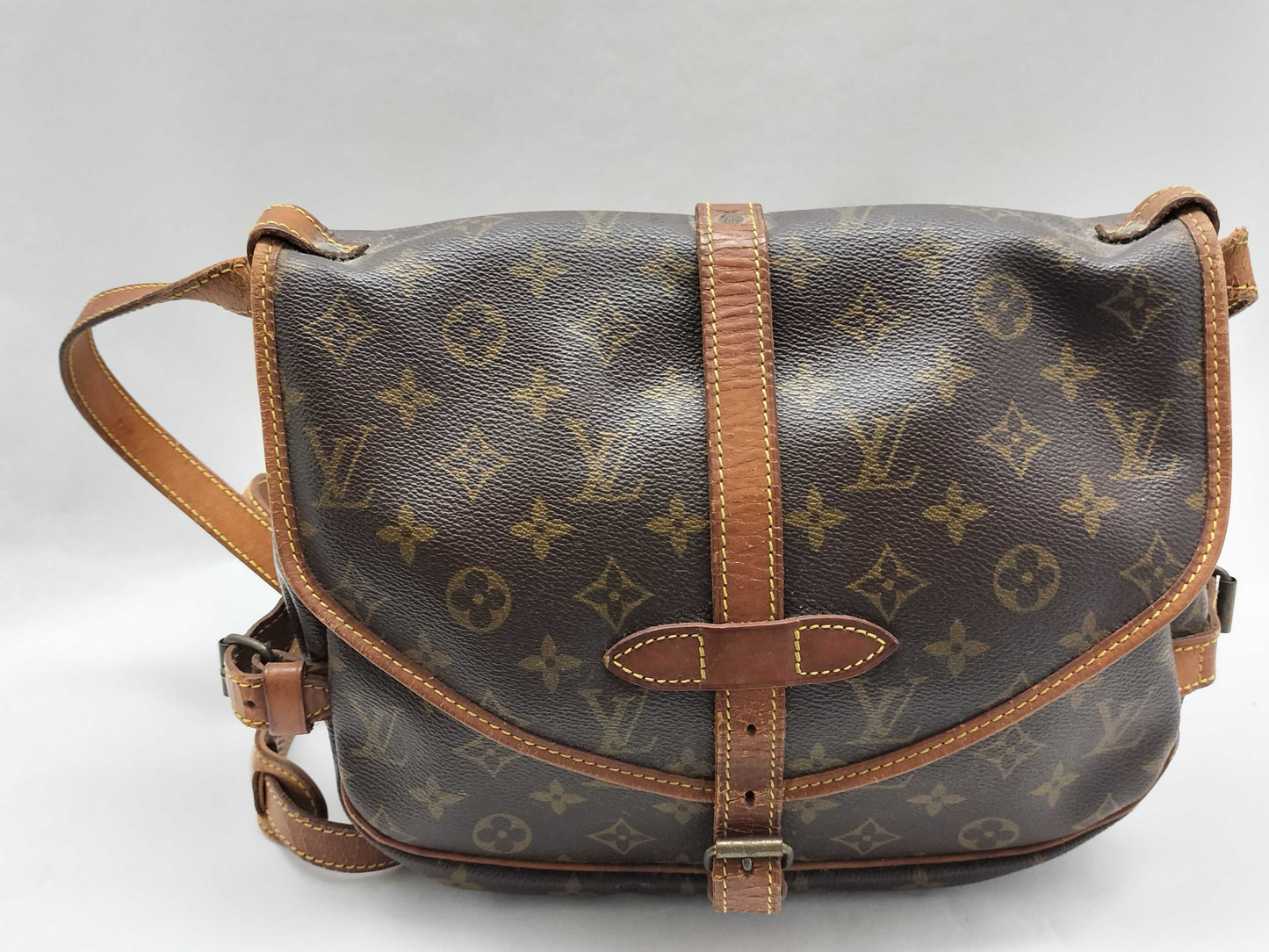 LOUIS VUITTON Monogram Bag Louis Vuitton Monogram Saumur 30 Shoulder Bag