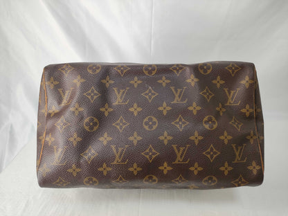 LOUIS VUITTON Monogram Louis Vuitton Speedy Handbag