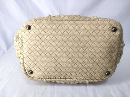 BOTTEGA VENETA Bottega Veneta Tote Bag Intrecciato Mega Intrecciato Handbag