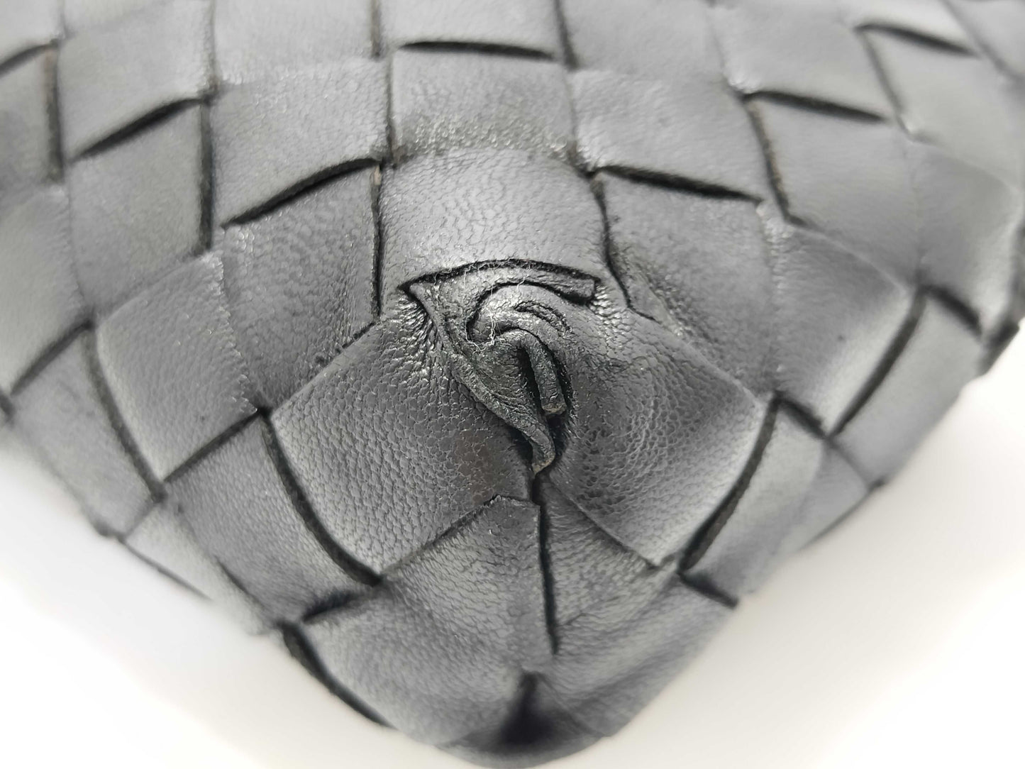 BOTTEGA VENETA Intrecciato Bottega Veneta Black Shoulder Bag Loop Shoulder Bag