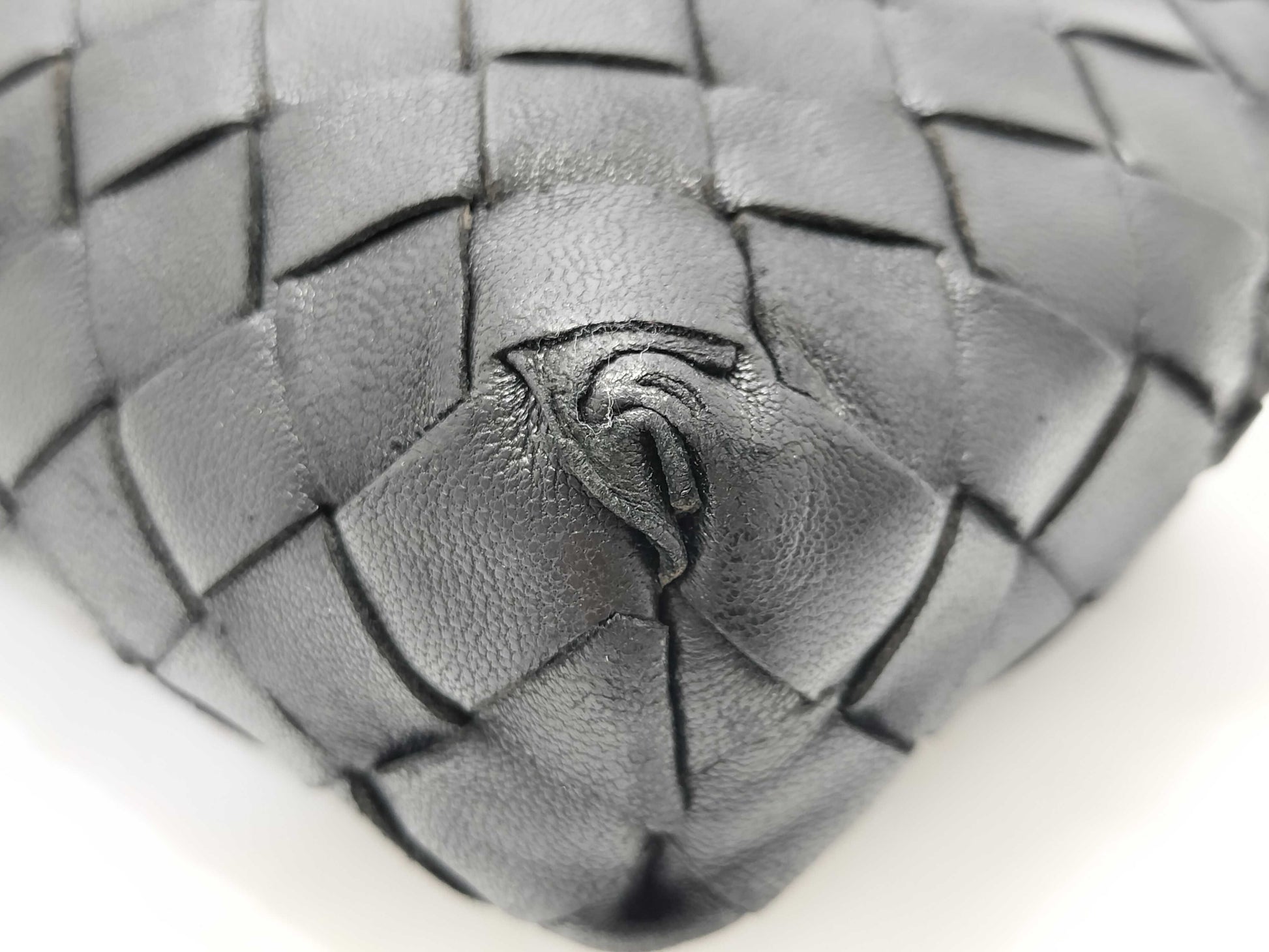 BOTTEGA VENETA Intrecciato Bottega Veneta Black Shoulder Bag Loop Shoulder Bag