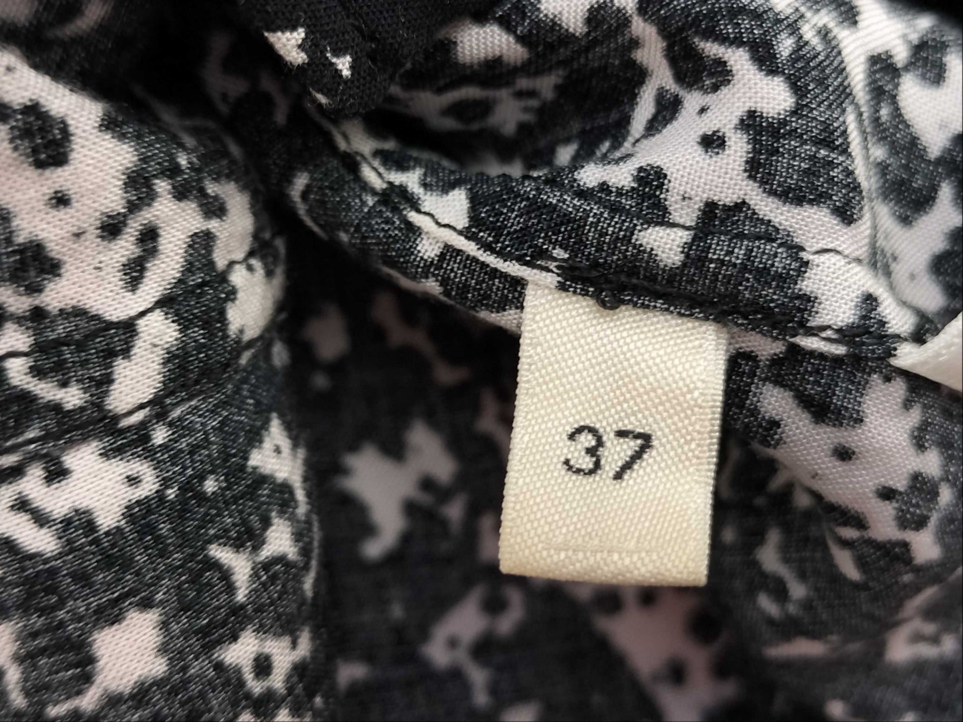 CELINE CELINE Long Sleeve Shirt Size 37 Shirt