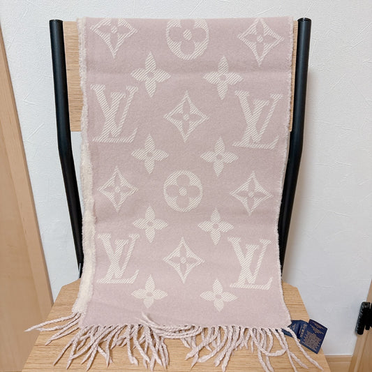 LOUIS VUITTON Louis Vuitton scarf, LV essential, stole, scarf, other accessories