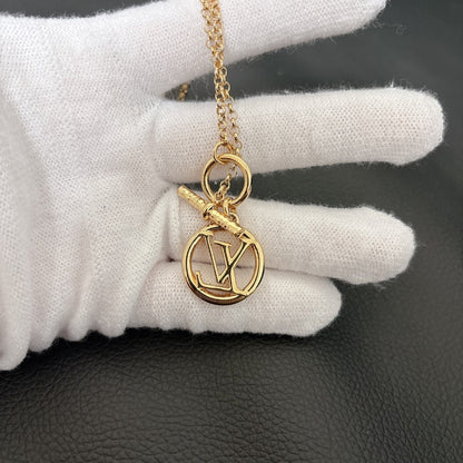 LOUIS VUITTON Collier Baby Loose M00598 Necklace