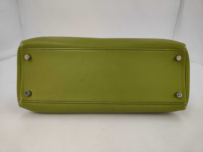 HERMES Kelly 32 Leather Green Strap 2-Way Handbag with J Stamp