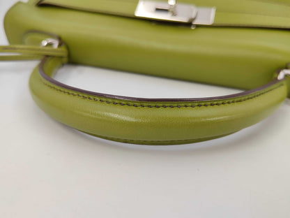 HERMES Kelly 32 Leather Green Strap 2-Way Handbag with J Stamp
