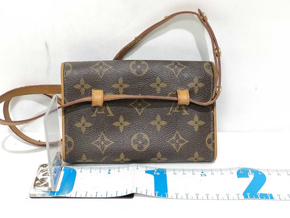 LOUIS VUITTON Monogram Pochette Florentine Shoulder Bag