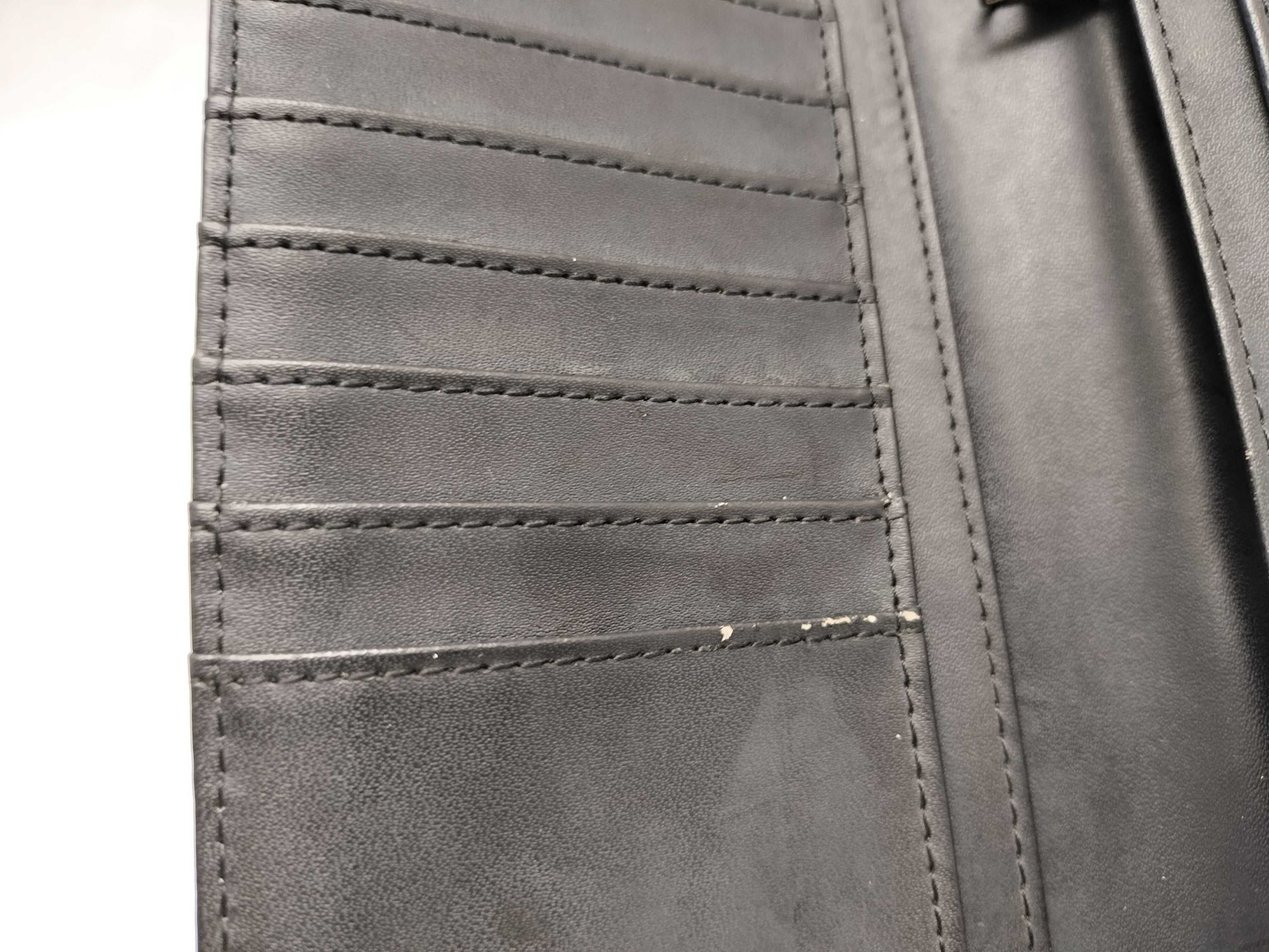 miu miu miumiu celine armani wallet