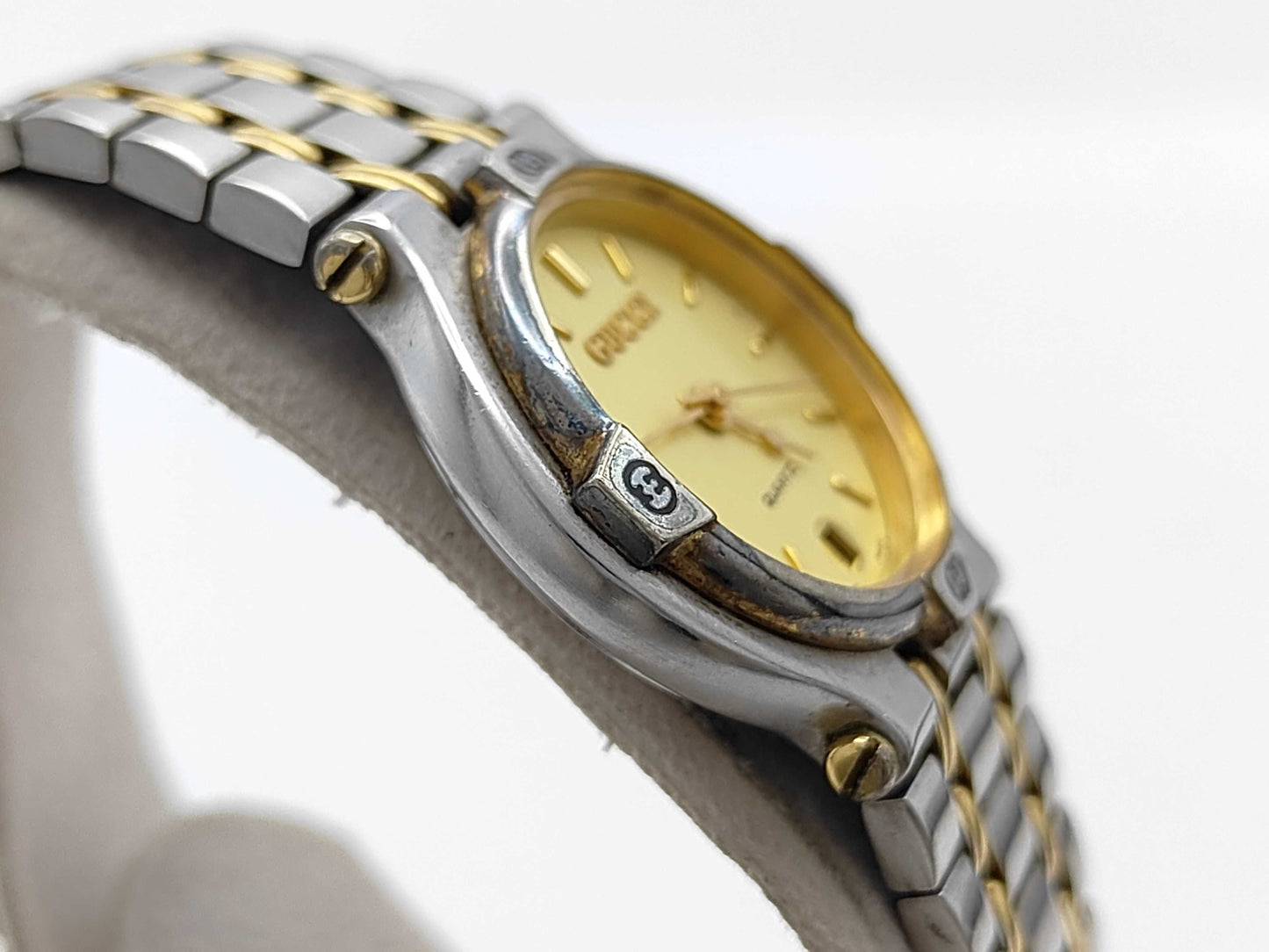 GUCCI 9000L 062-798 Quartz Women's Watch