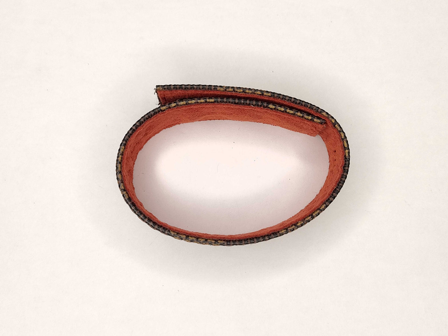 LOUIS VUITTON Damier LV Bracelet/Bangle