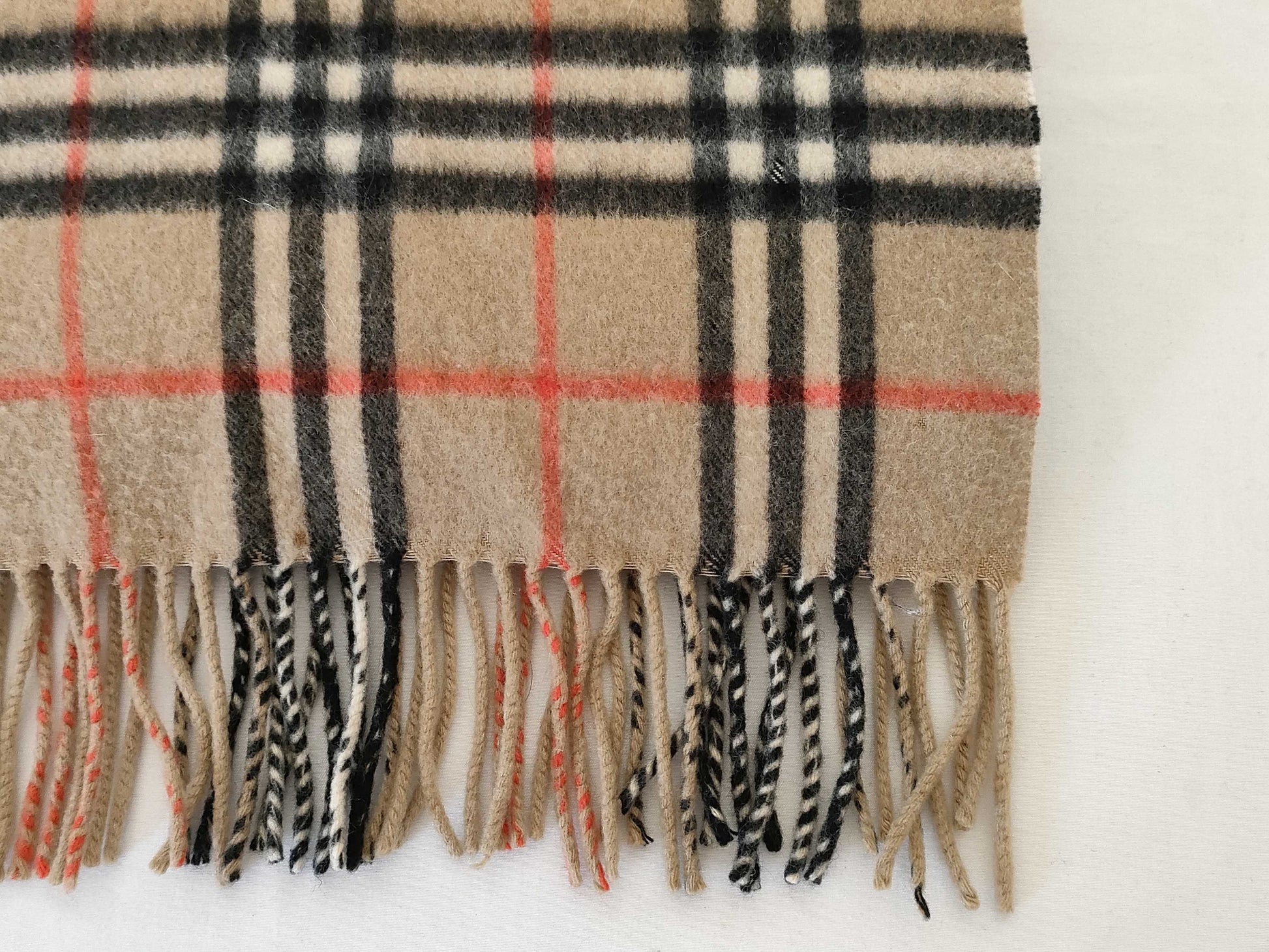 BURBERRY bb scarf