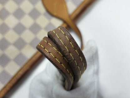 LOUIS VUITTON Damier Azur Louis Vuitton Damier Neverfull Tote Bag