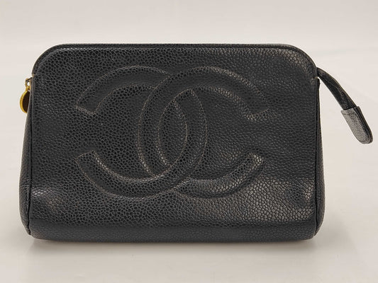 CHANEL Caviar Skin Pouch
