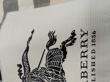 BURBERRY ESTABLISHED Trench Coat, Made in England, UK6, Size 170