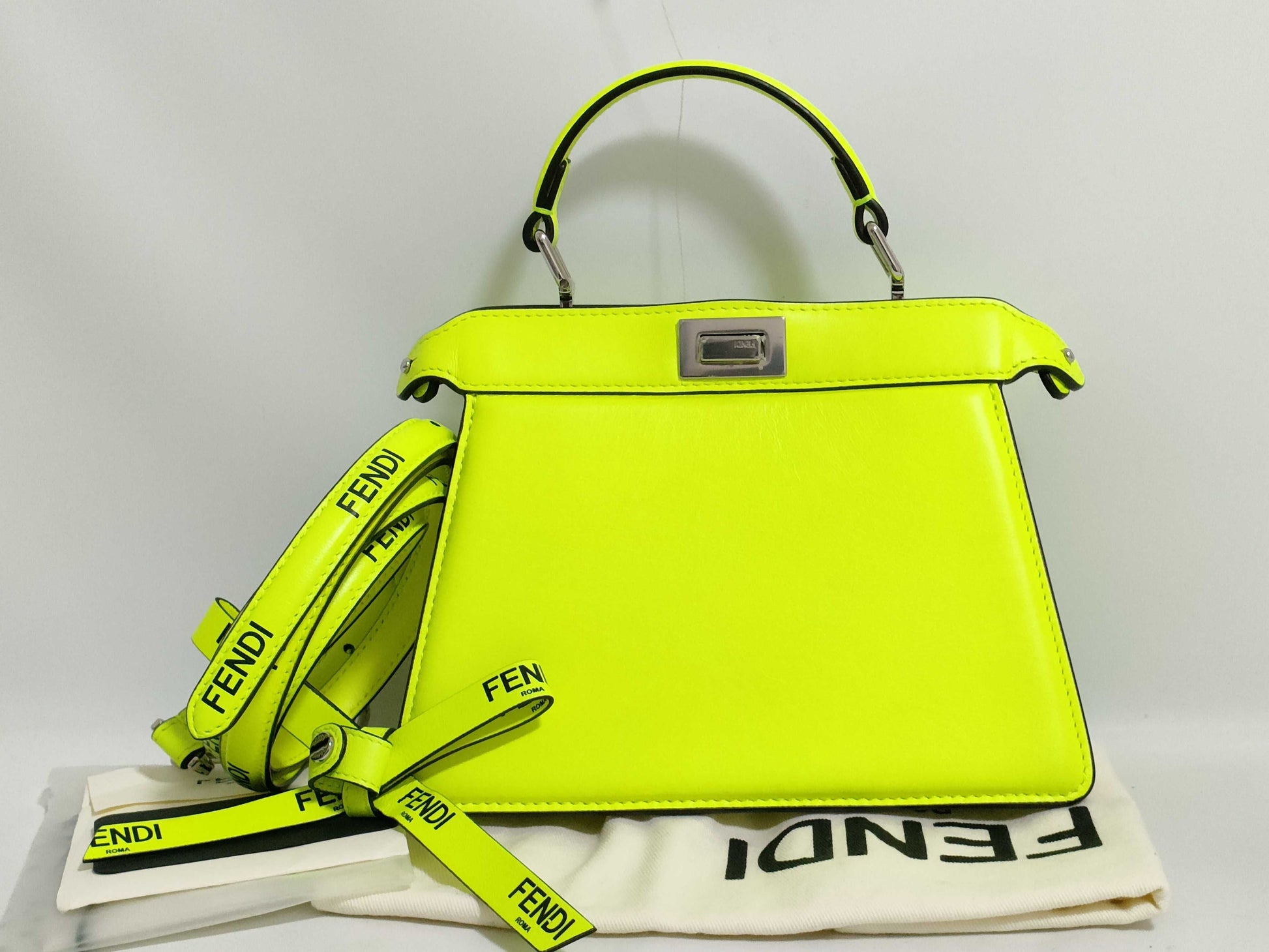 FENDI Peekaboo ICIU Petit MARC JACOBS Collaboration Ribbon & Rain Cover Shoulder Bag