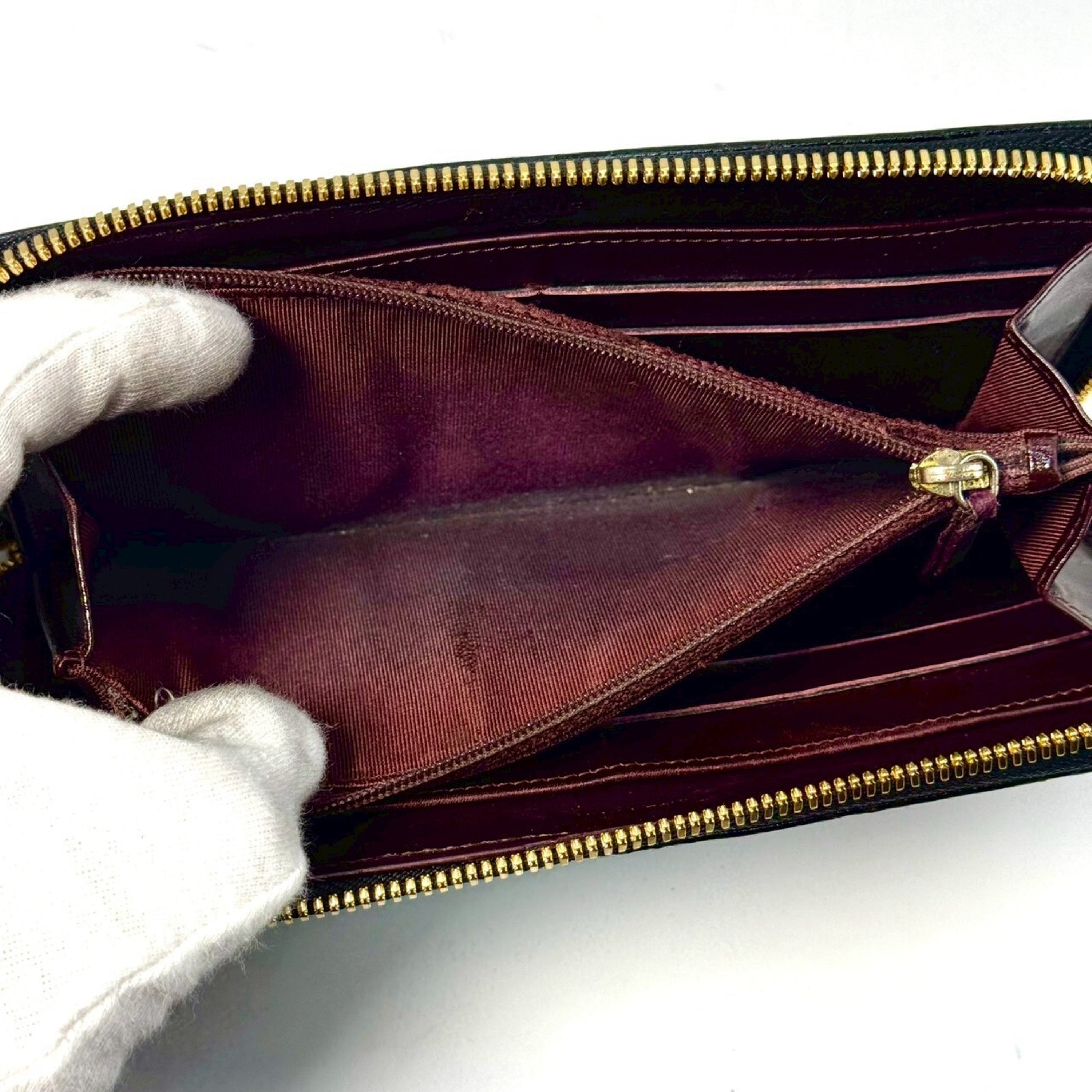 CHANEL Matelasse Caviar Leather Round Zip Long Wallet, Black, 19294662, with Guarantee Card