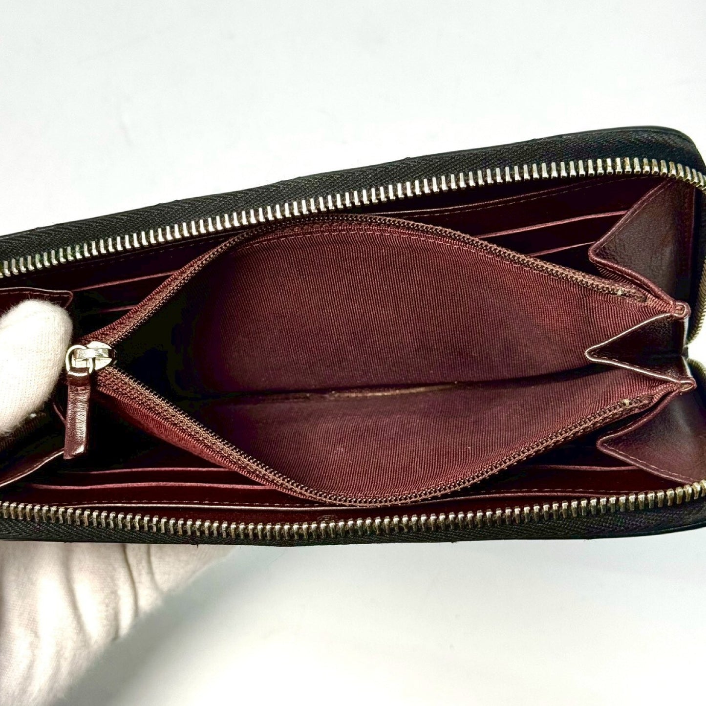 CHANEL Matelasse Caviar Leather Round Zip Long Wallet, Black, 16777969