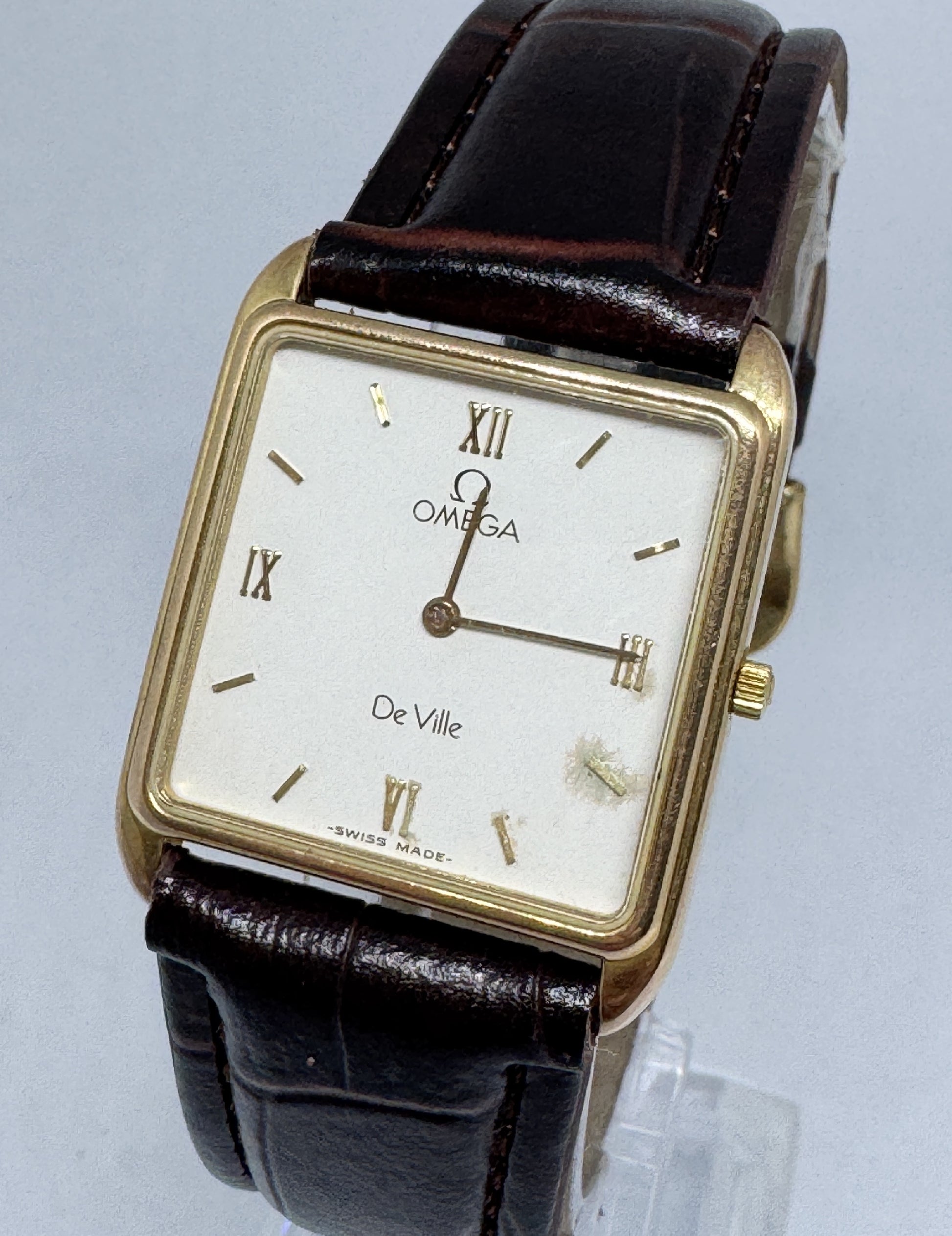 OMEGA Devil Quartz Unmoving Men's Watch