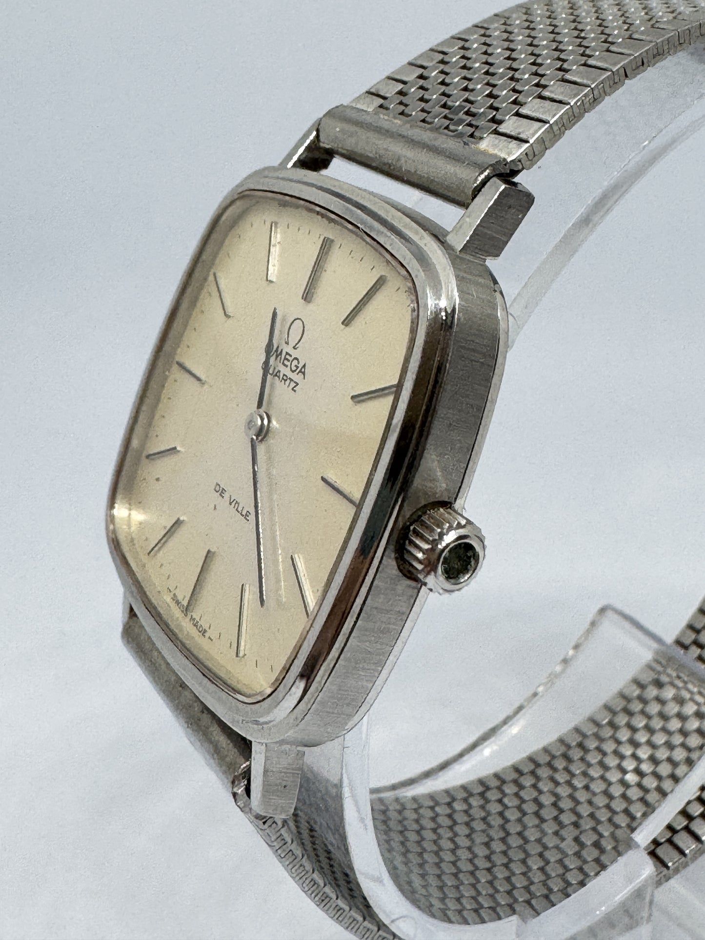 OMEGA Devil Quartz Unmoving Men's Watch