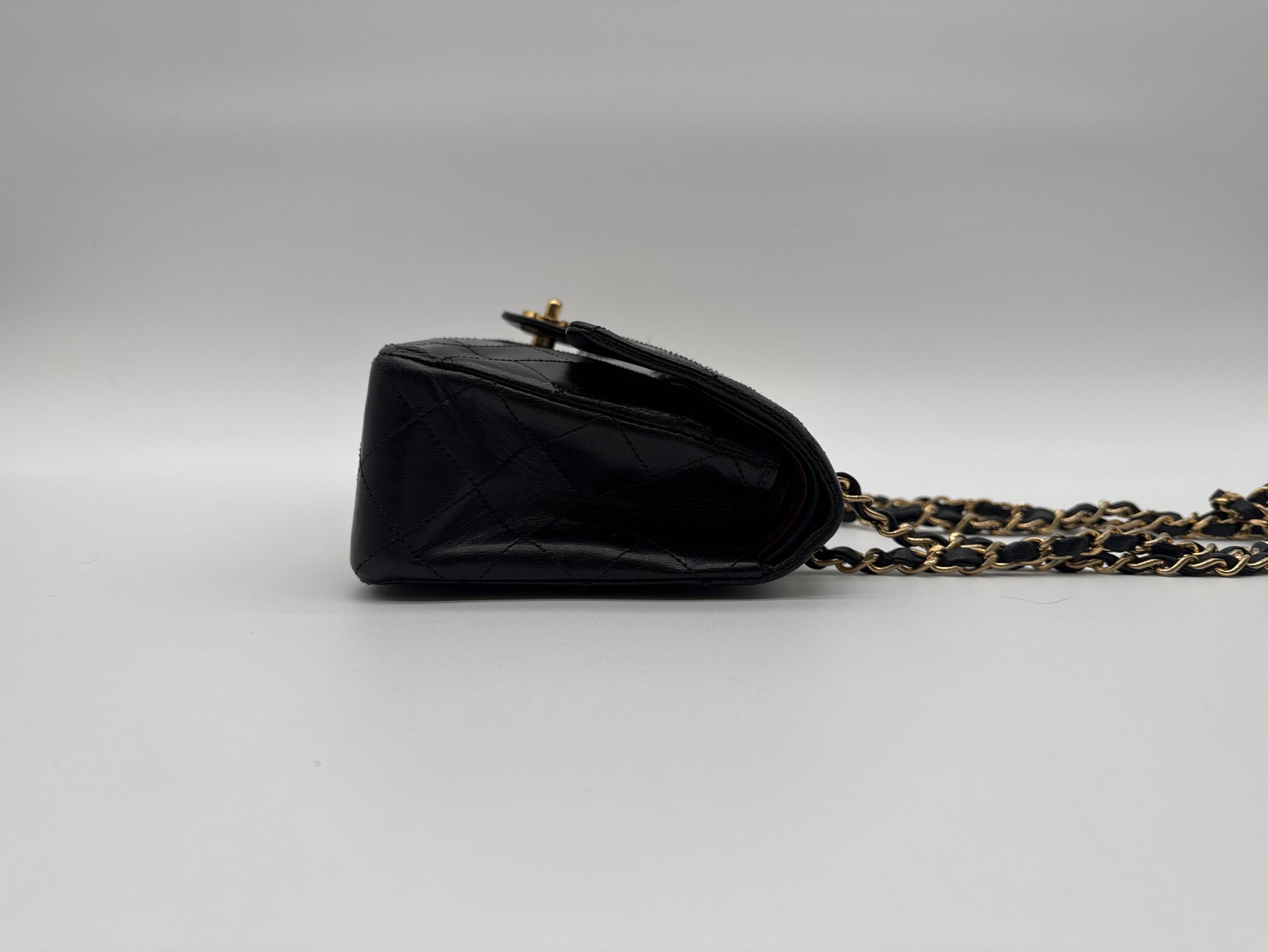 CHANEL CHANEL Shoulder Bag Matelasse Double Flap Coco Mark Turn Lock Gold Hardware Shoulder Bag