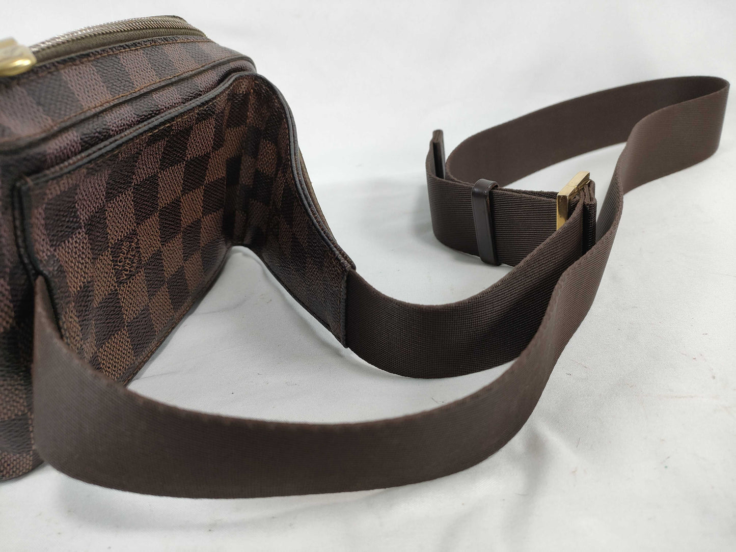 LOUIS VUITTON Damier LOUIS VUITTON Geronimos Damier Waist Bag