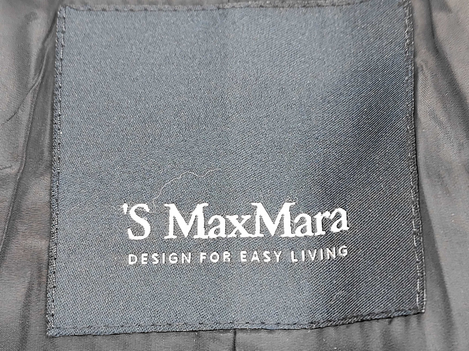 MaxMara Cutie Amano, size 42, cashmere blend long coat with belt