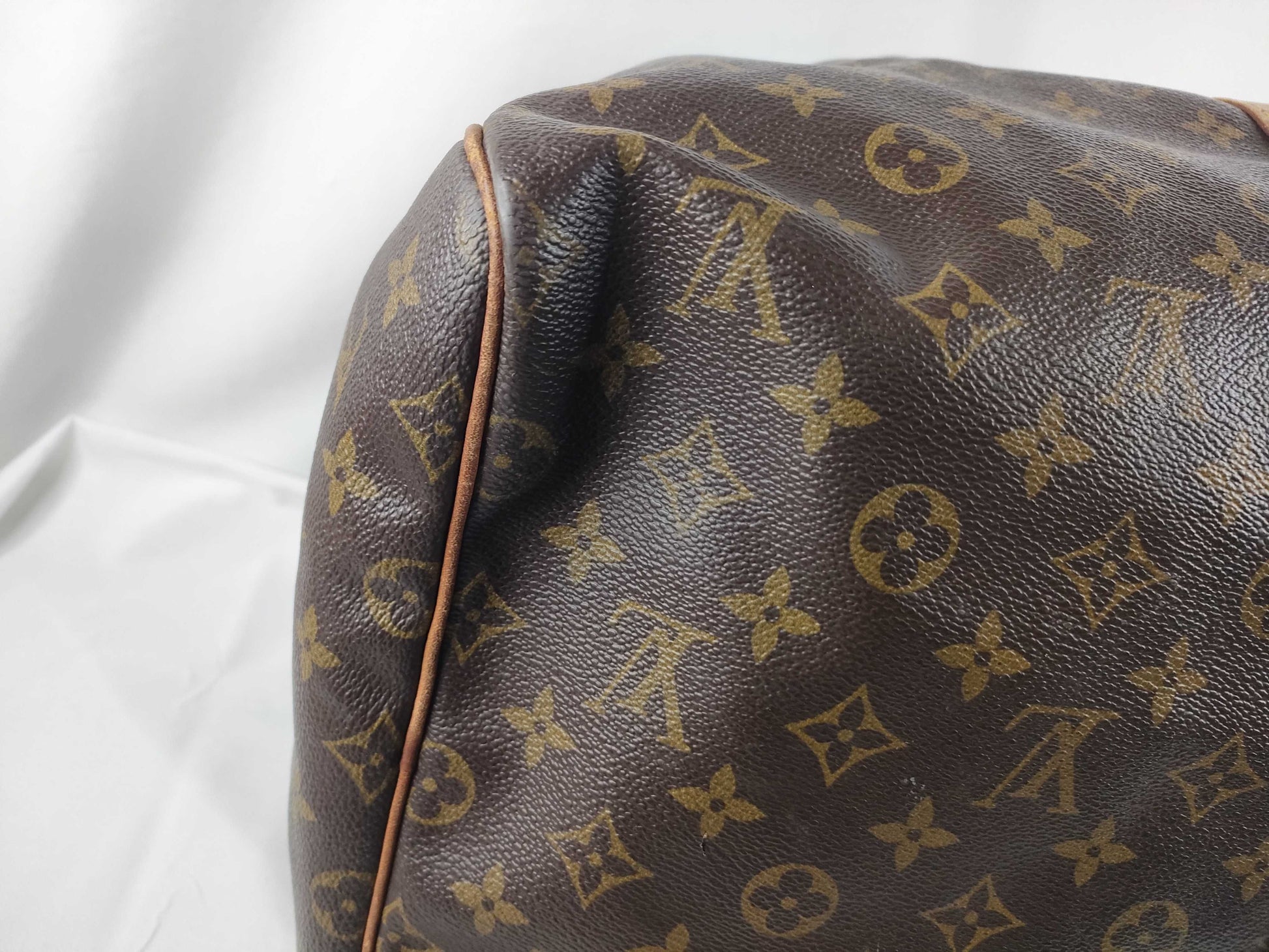 LOUIS VUITTON Monogram Keepall 50 Boston Bag