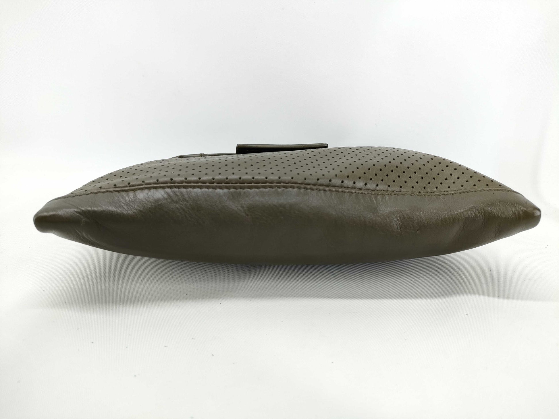 BOTTEGA VENETA BOTTEGA VENETA LEGGERO Clutch Second Bag Olive Color Second Bag