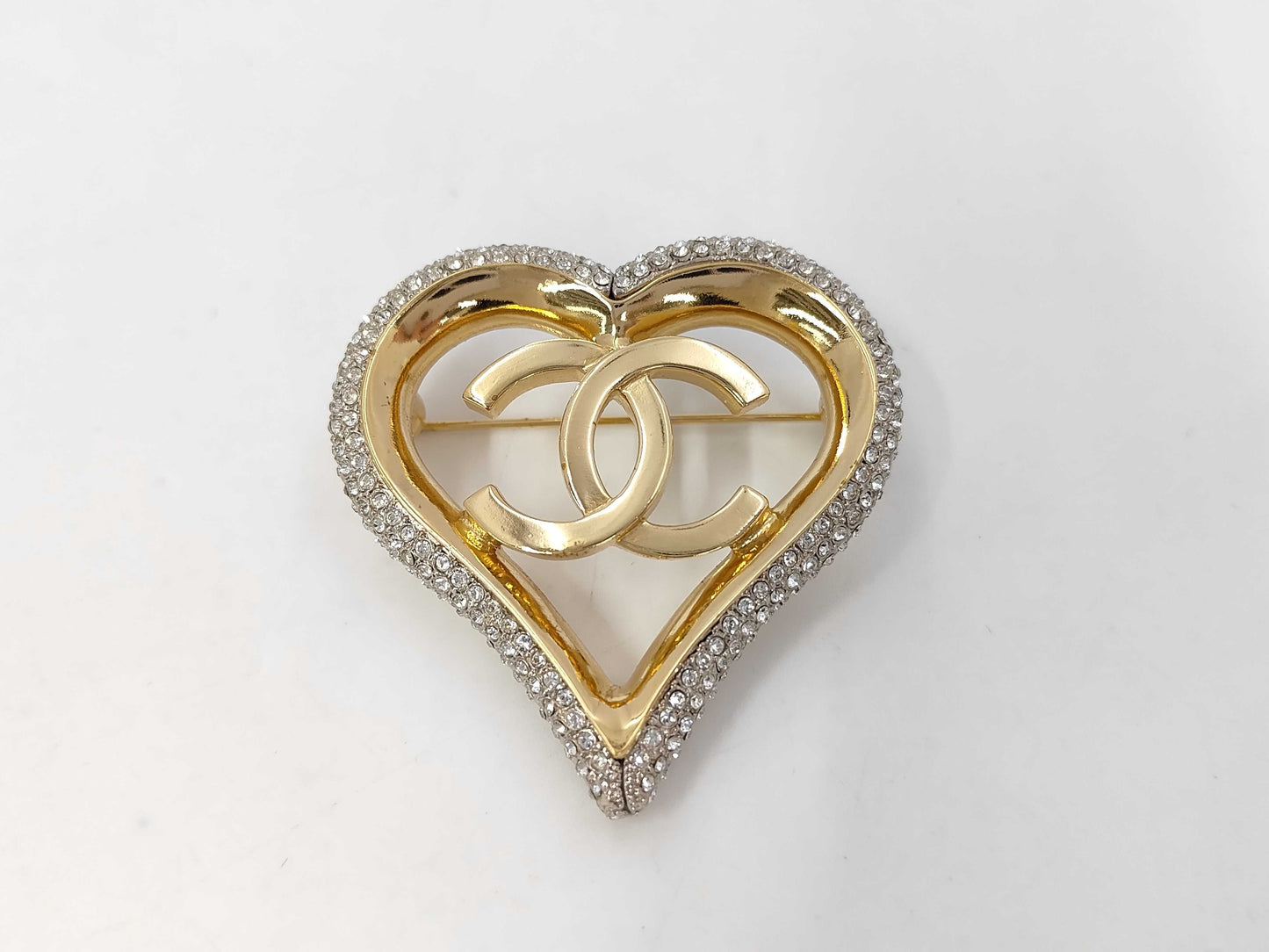 CHANEL A19P GP Brooch