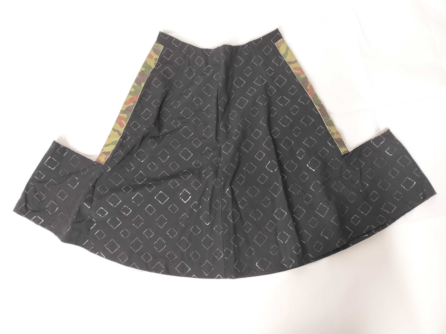 COMME des GARCONS COMME des GARCONS Comme des Garcons Modified Skirt AD2000 Skirt