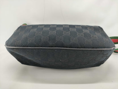 GUCCI GG Canvas Shoulder Bag in Sherry Black