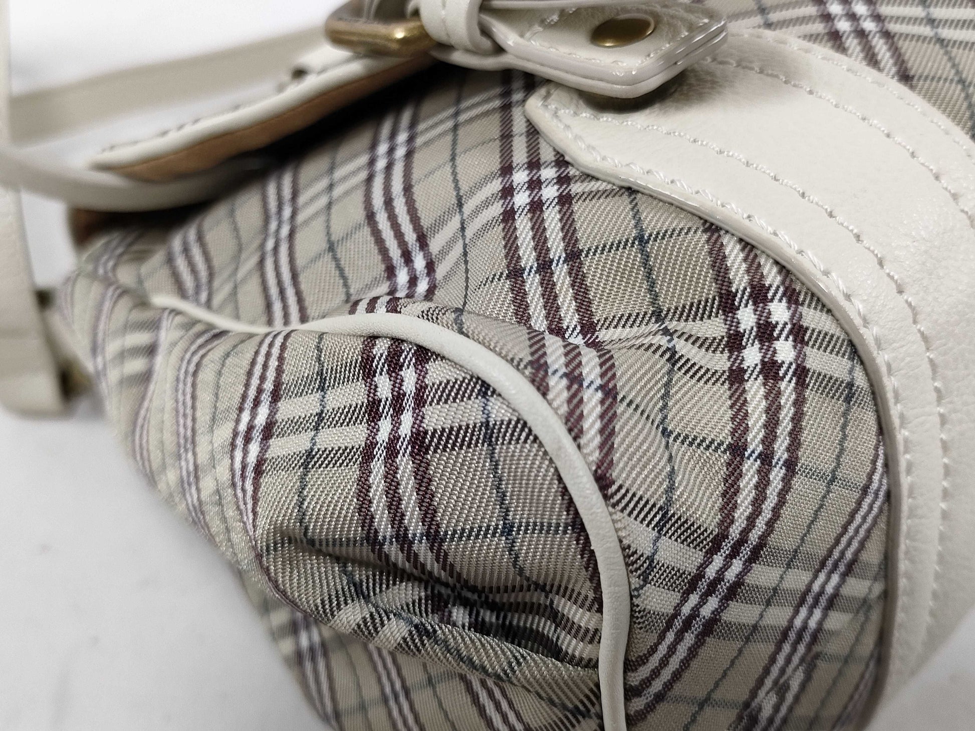 BURBERRY Nova Check Shoulder Bag