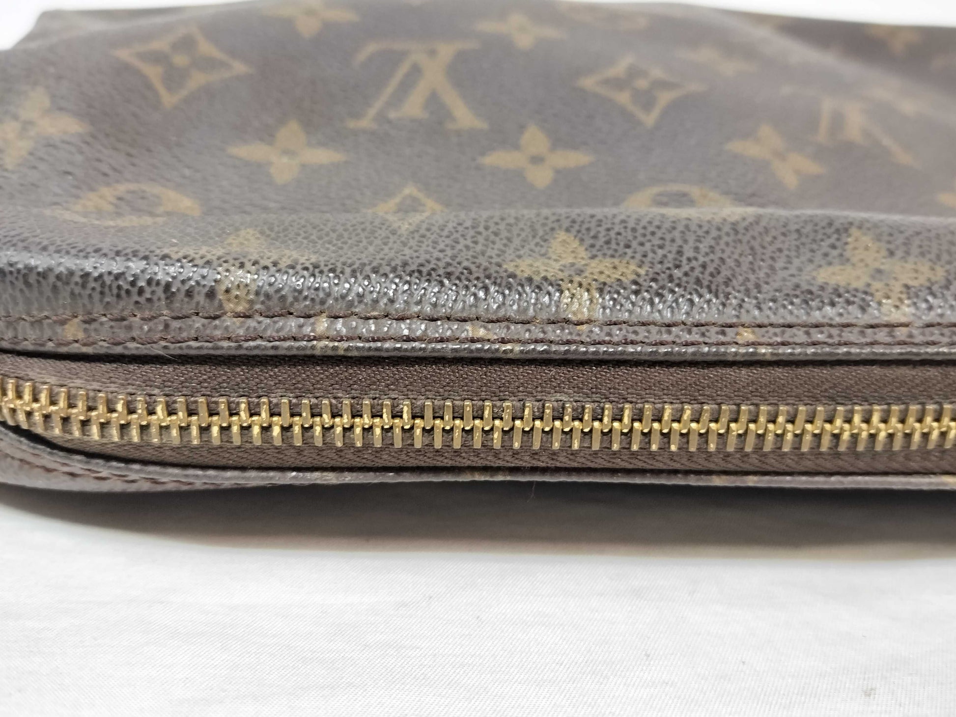 LOUIS VUITTON Monogram M47522 True Toilet 28 Second Bag Second Bag
