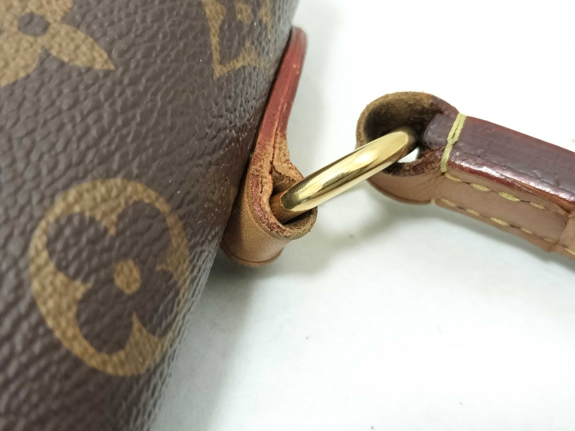 LOUIS VUITTON Monogram LV Cluny BB Monogram Brown Handbag