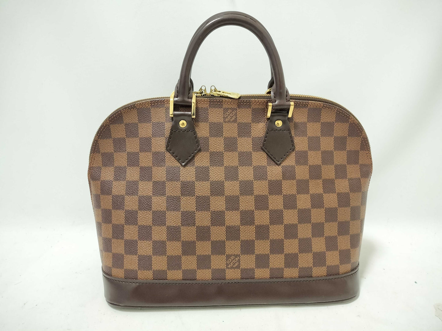 LOUIS VUITTON Damier Alma Handbag