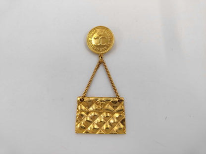CHANEL Matelasse Motif Brooch