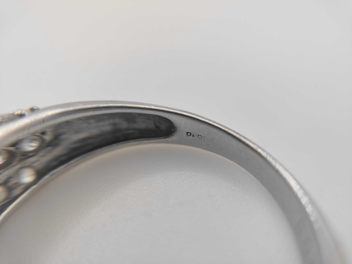 D1.00ct Pt900 5.0g Ring 