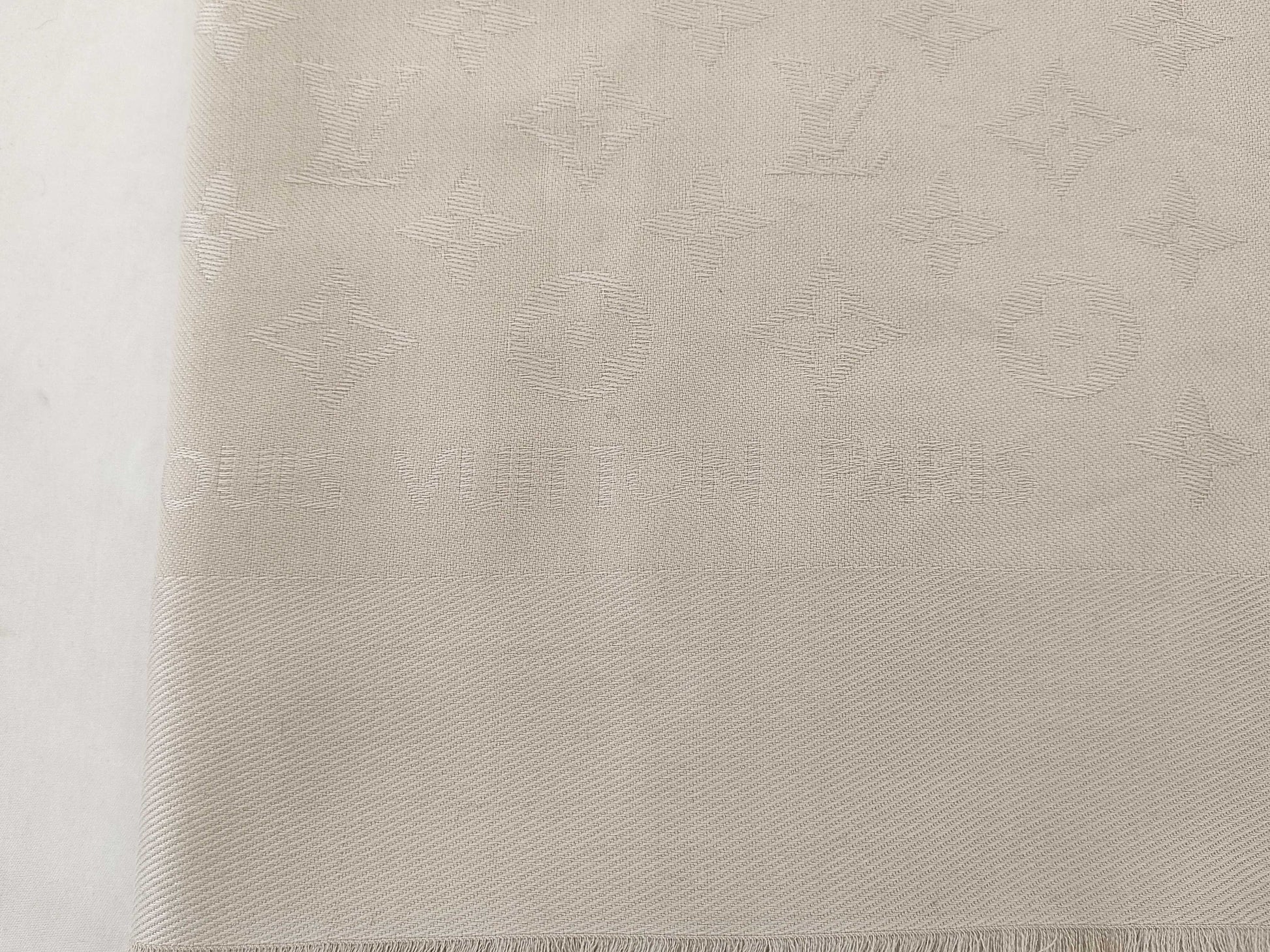 LOUIS VUITTON Monogram Louis Vuitton Scarf 140 Monogram Scarf with Tag