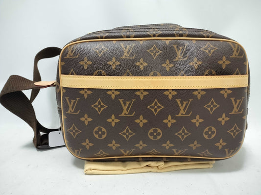 LOUIS VUITTON Monogram Shoulder Bag