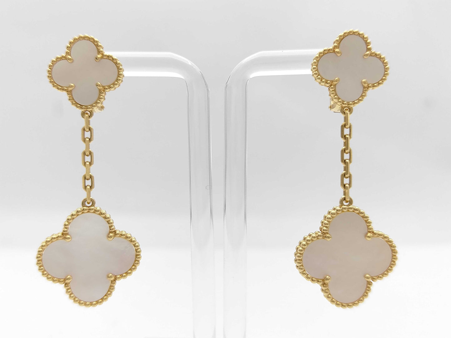 Van Cleef & Arpels Magic Alhambra Shell Earrings in Yellow Gold 750, 15.3g 