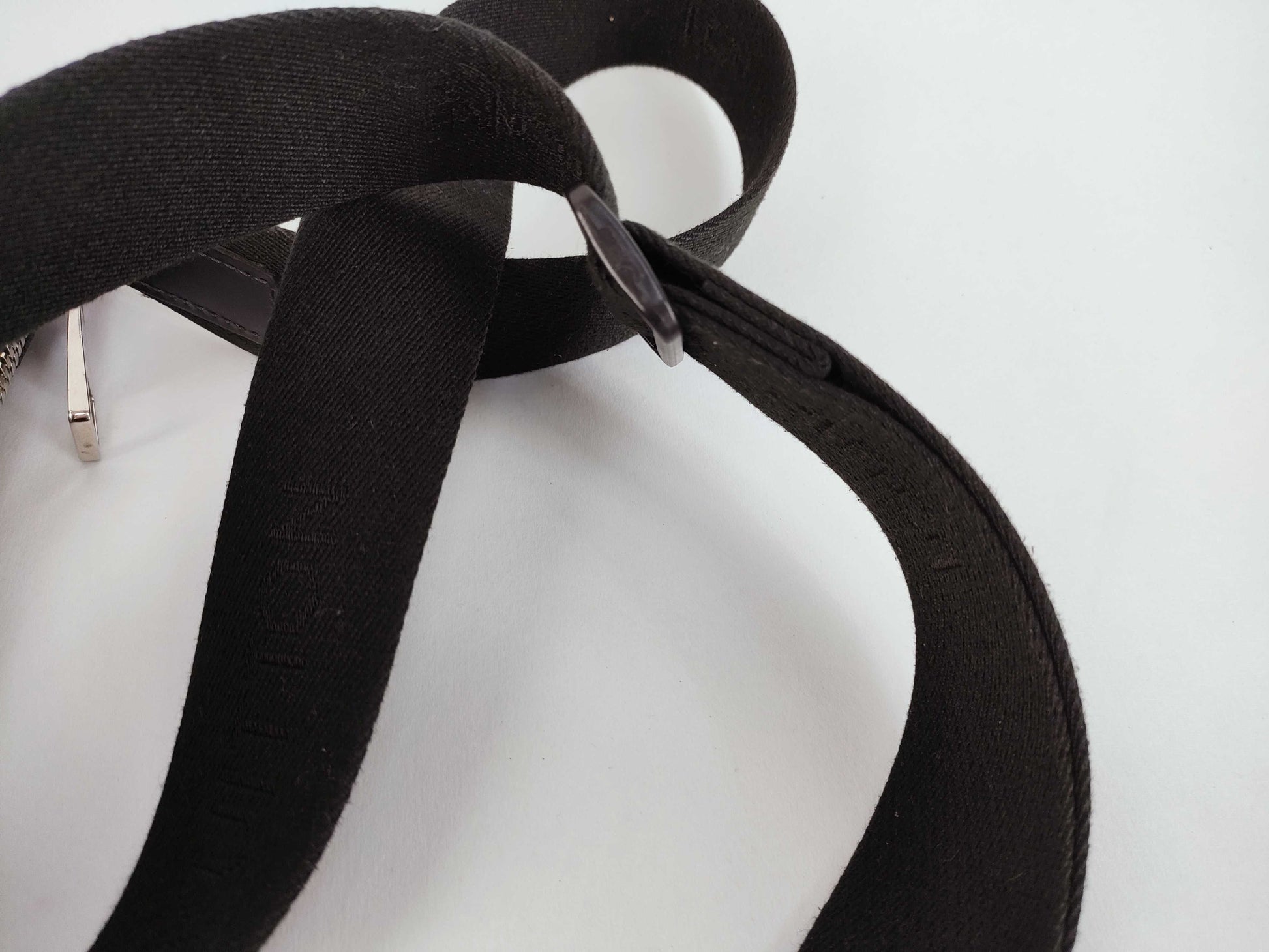 LOUIS VUITTON Damier Graphite Louis Vuitton Shoulder Bag