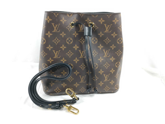 LOUIS VUITTON Monogram NeoNoe Shoulder Bag