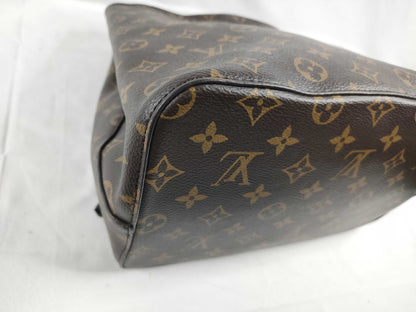 LOUIS VUITTON Monogram NeoNoe Shoulder Bag