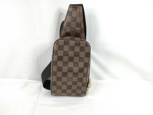 LOUIS VUITTON Damier LOUIS VUITTON Geronimos Shoulder Bag