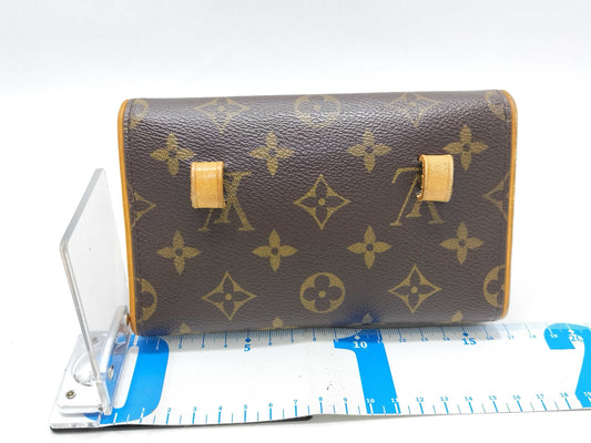 LOUIS VUITTON Monogram Louis Vuitton Pochette Florentine M51855 FL0053 S Pouch