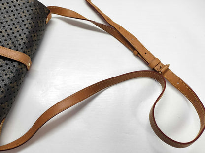 LOUIS VUITTON Monogram Shoulder Bag Shoulder Bag