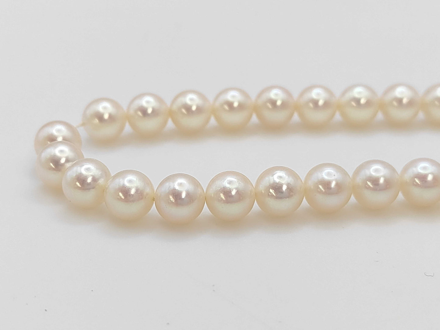 MIKIMOTO Pearl Necklace, Diameter 6.5-6.8m, Silver, 25.5g 